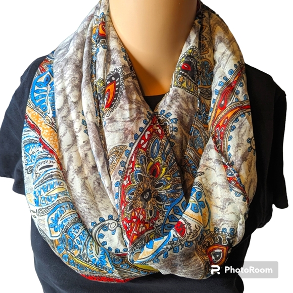 Lavello Infinity Scarf Chiffon Brown Paisley - Picture 1 of 12